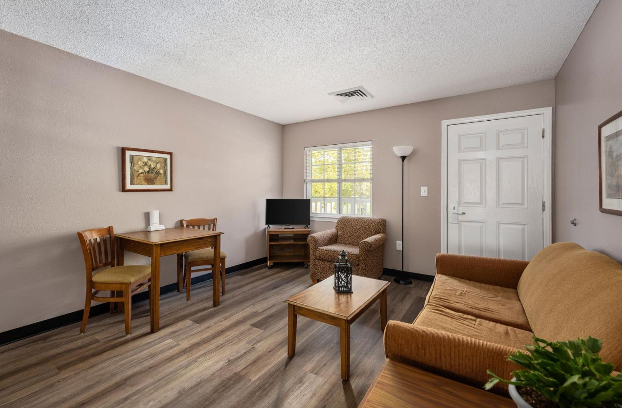 Affordable Suites Greenville Exterior foto